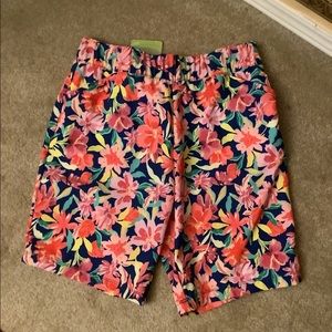OutdoorLife Shorts new with tag Colorful floral pattern UPF 50+ 🌞 NWT 28